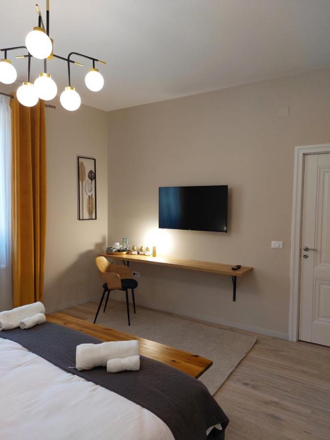 Mandarin Premium Apartments เตอร์กู-มูเรช ภายนอก รูปภาพ