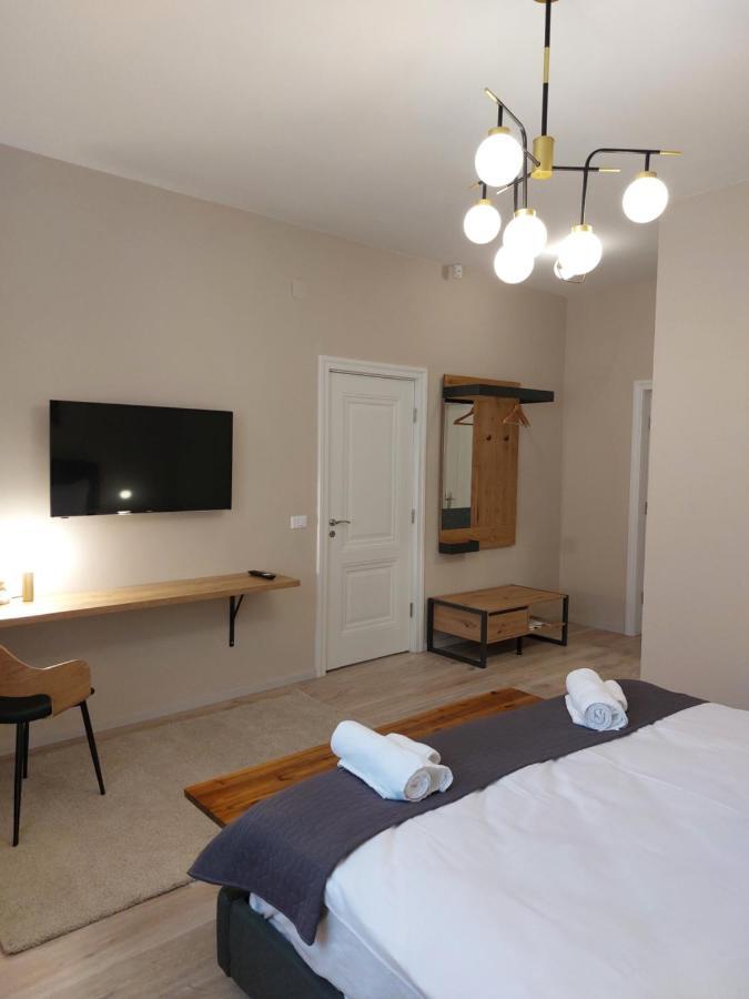 Mandarin Premium Apartments เตอร์กู-มูเรช ภายนอก รูปภาพ