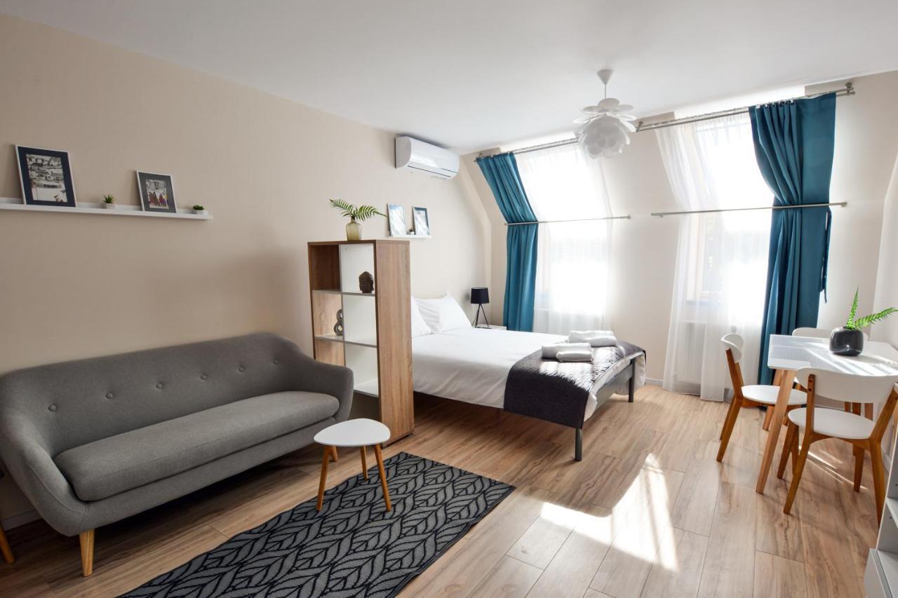 Mandarin Premium Apartments เตอร์กู-มูเรช ภายนอก รูปภาพ